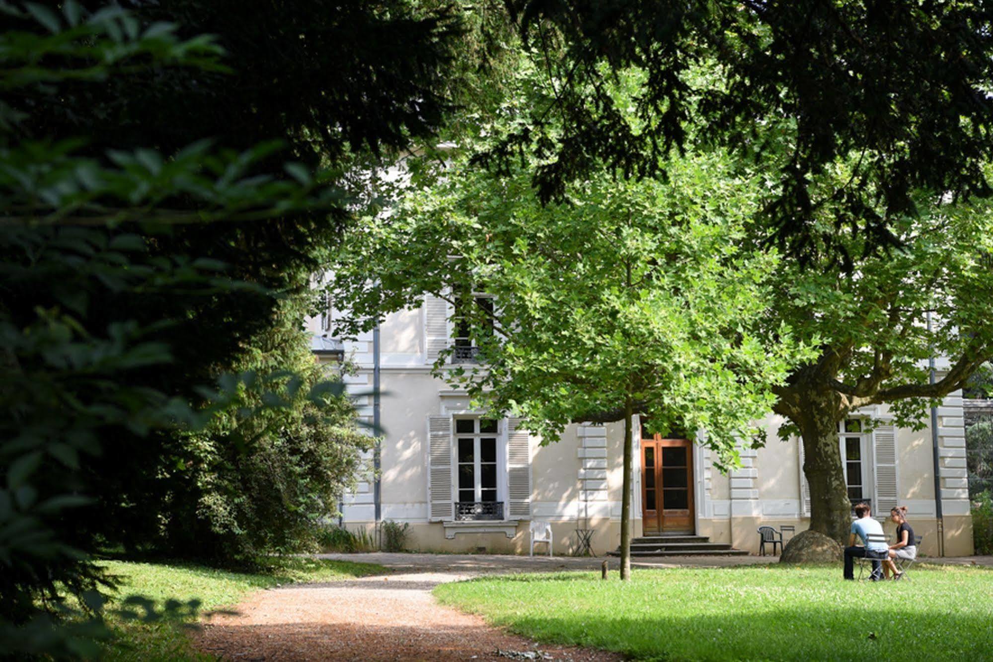 Hotel Valpre Écully Zewnętrze zdjęcie